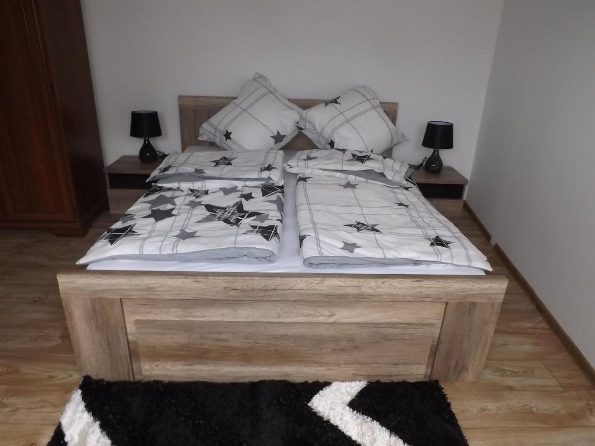Pan Tadeusz Apartment โนวิซอนช์ ภายนอก รูปภาพ